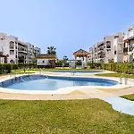 Laguna Seaview Apartment *